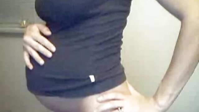 Shemale paar tanzen und stripteasing show reife nackt frauen live auf cam