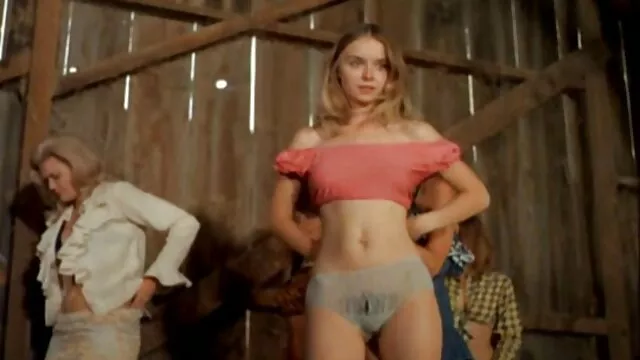 Heiß Und reife nackte brüste Geil Milf Saugen