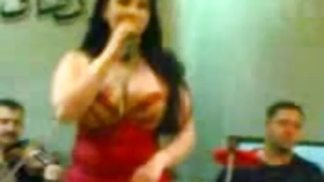 Hot milf triple reife nackte hausfrauen ficken drei riesige dildos