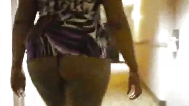 Morgen blowjob führt zu Gesichtsbehandlung alte frauen nackt im garten für blonde teen